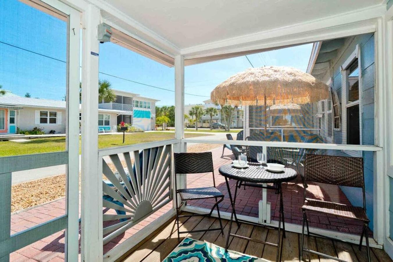 Good After Milton - Waterfall Pool! Beach! Om Ferienhaus